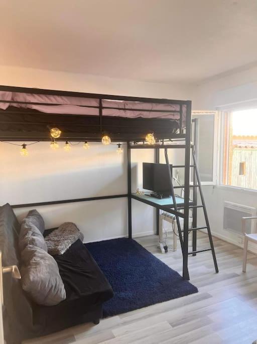 Maison A 800M Des Remparts 에그모르트 외부 사진